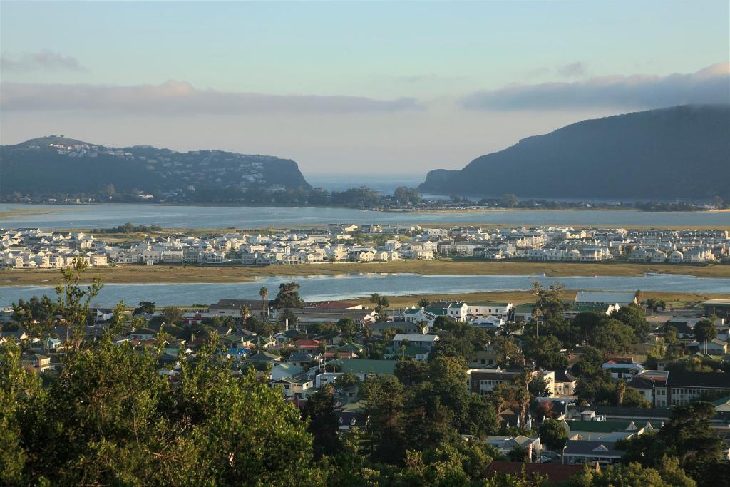 Falcons View Manor Knysna Exterior foto